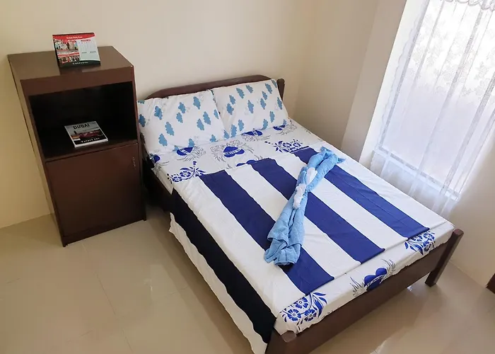 Bed & Breakfast R & D Island Santa Fe (Cebu)