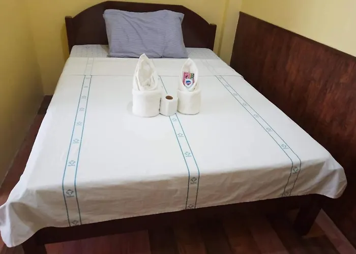 Bed & Breakfast R & D Island 3*